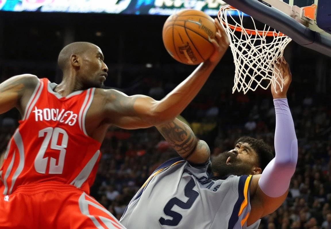 2017年NBA常规赛：火箭对灰熊巅峰对决精彩瞬间回顾(图1)