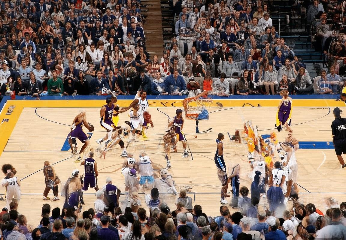 2013年NBA湖人小牛巅峰对决：传奇与青春的篮球盛宴(图3)